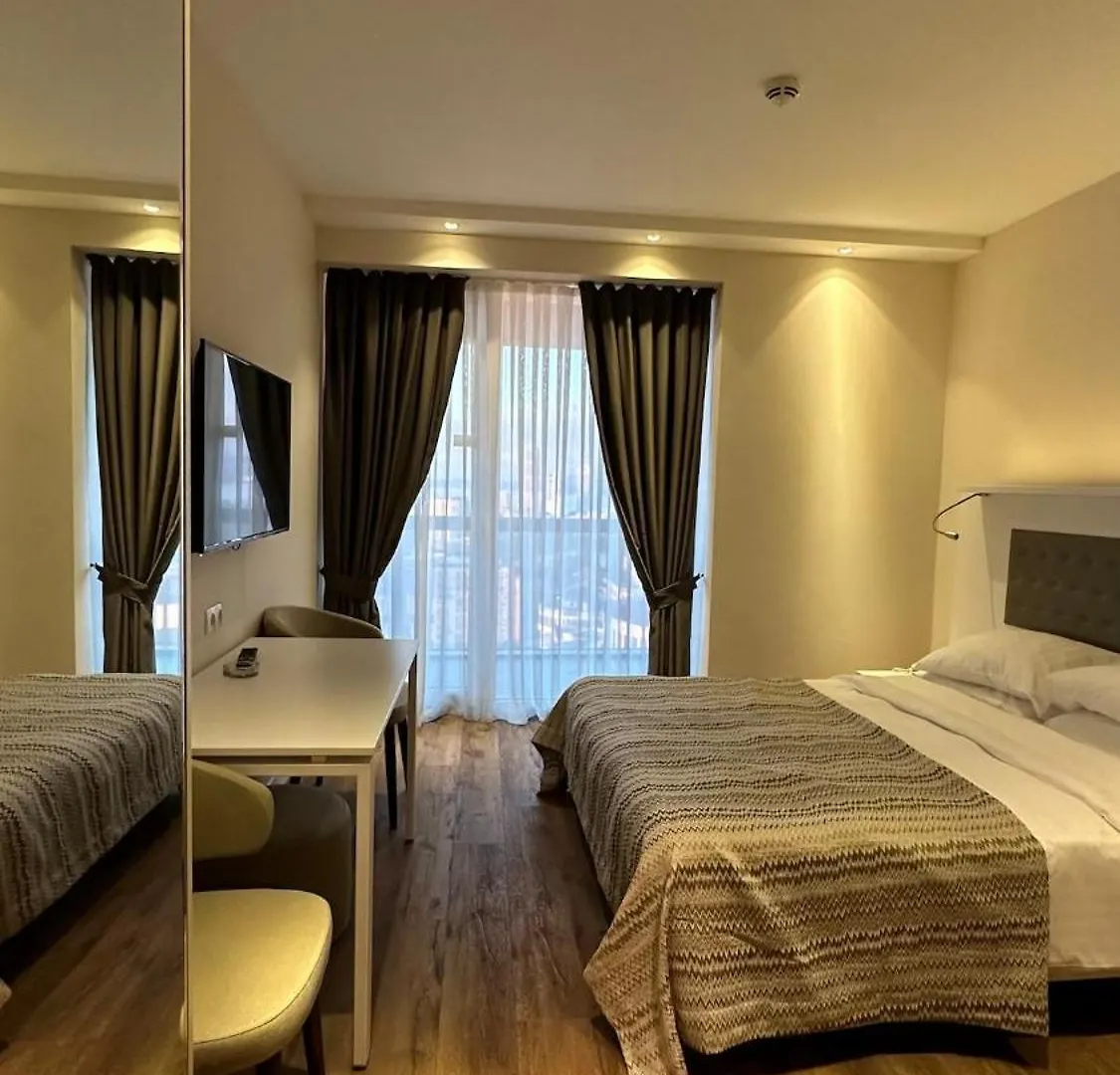 Alliance Palace Seaside 0*, Batumi
